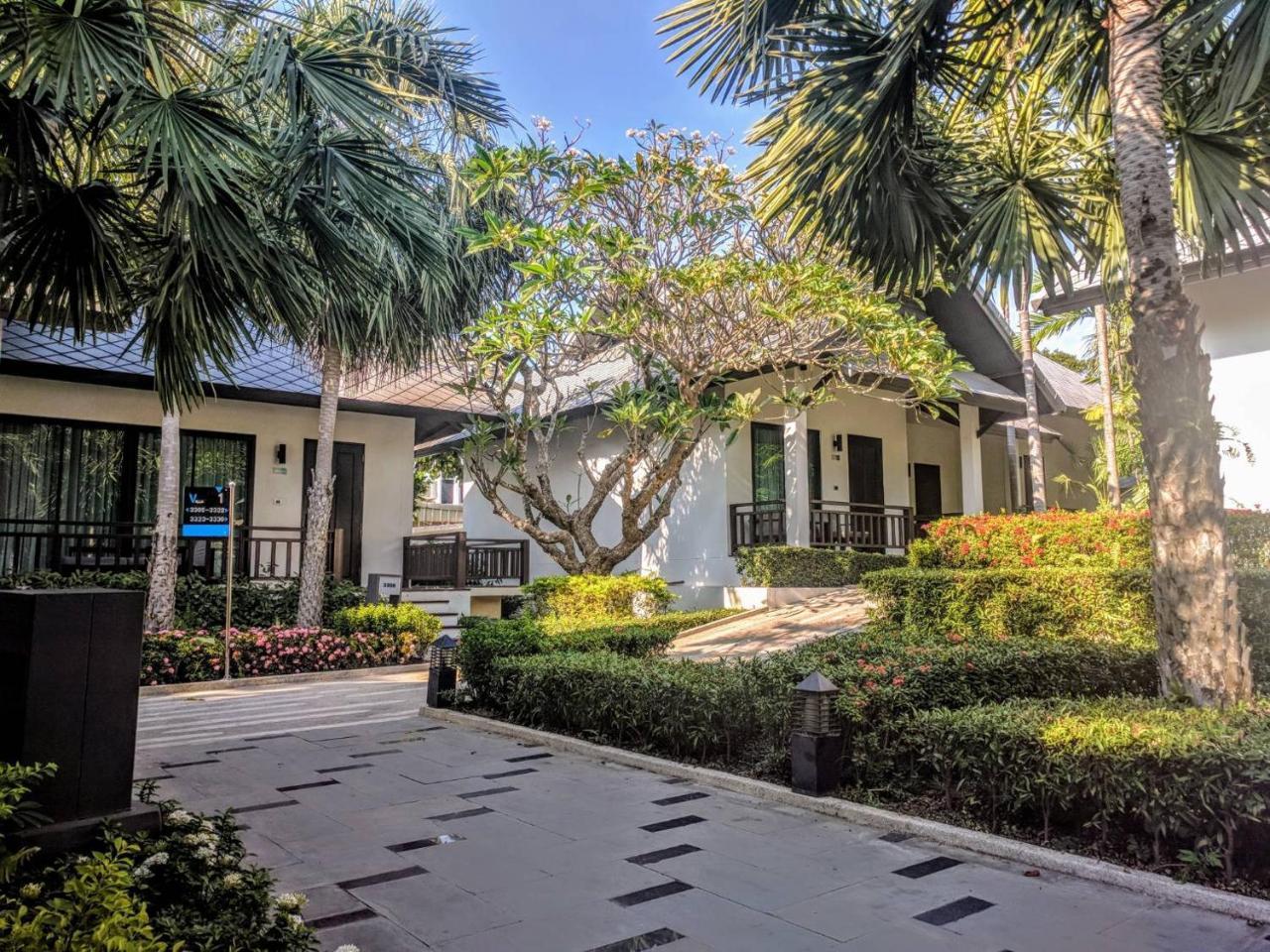 Long Beach Garden Hotel & Pavilions Pattaya Exterior photo