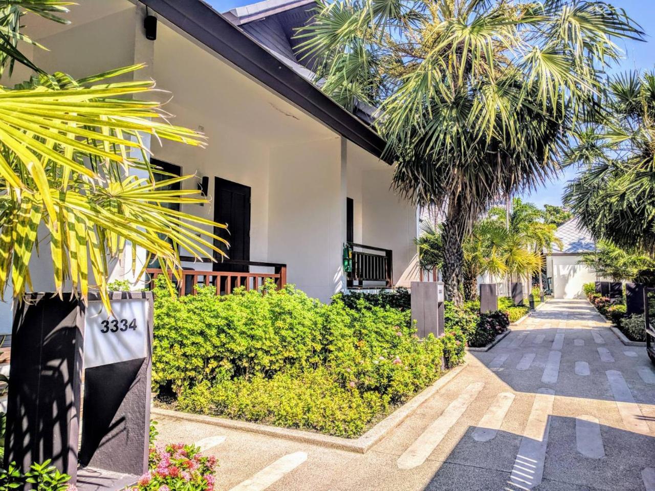 Long Beach Garden Hotel & Pavilions Pattaya Exterior photo